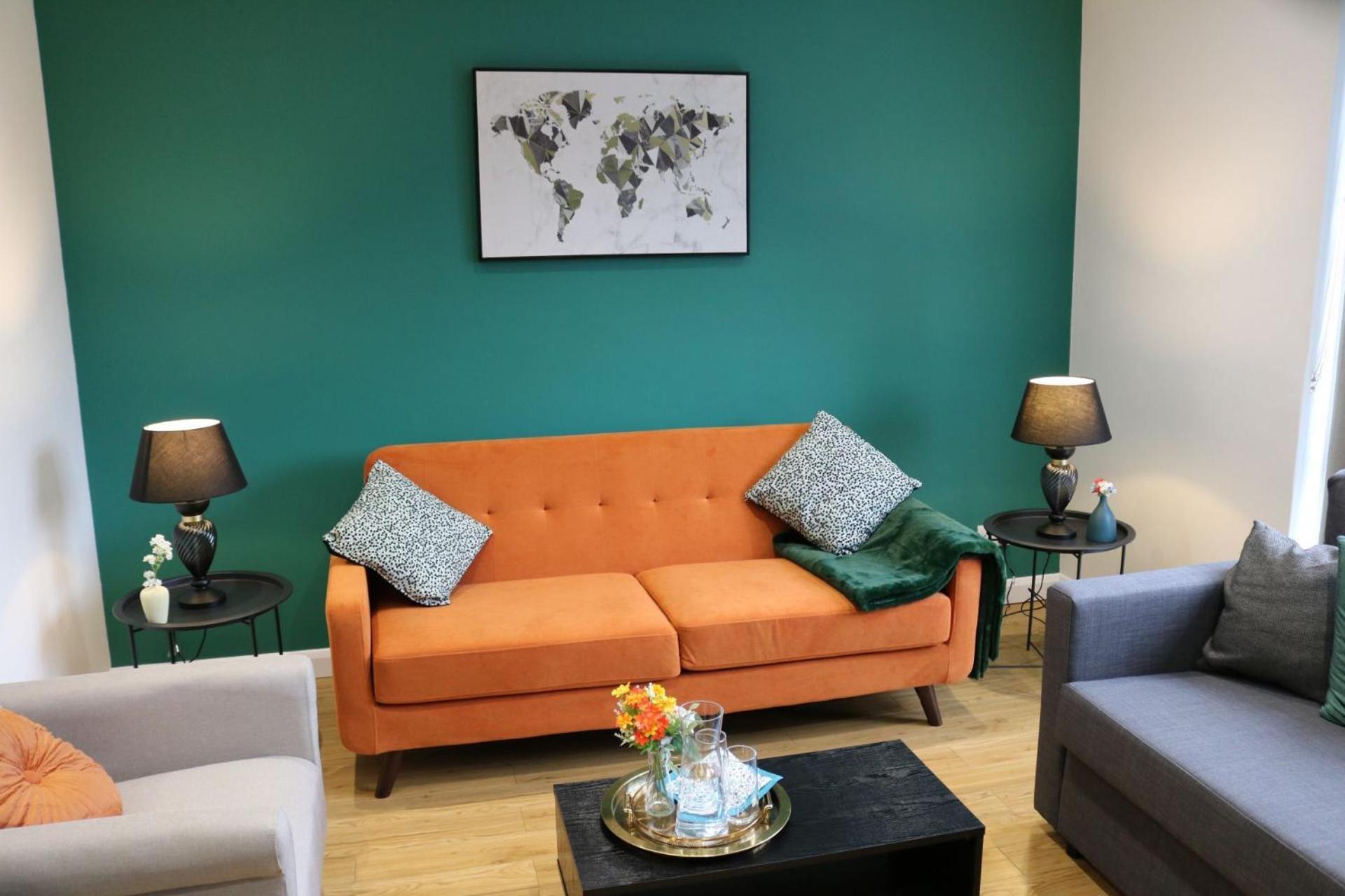 Stylish Townhouse-Sleeps 9-Free Parking Apartment Milton Keynes Exterior photo